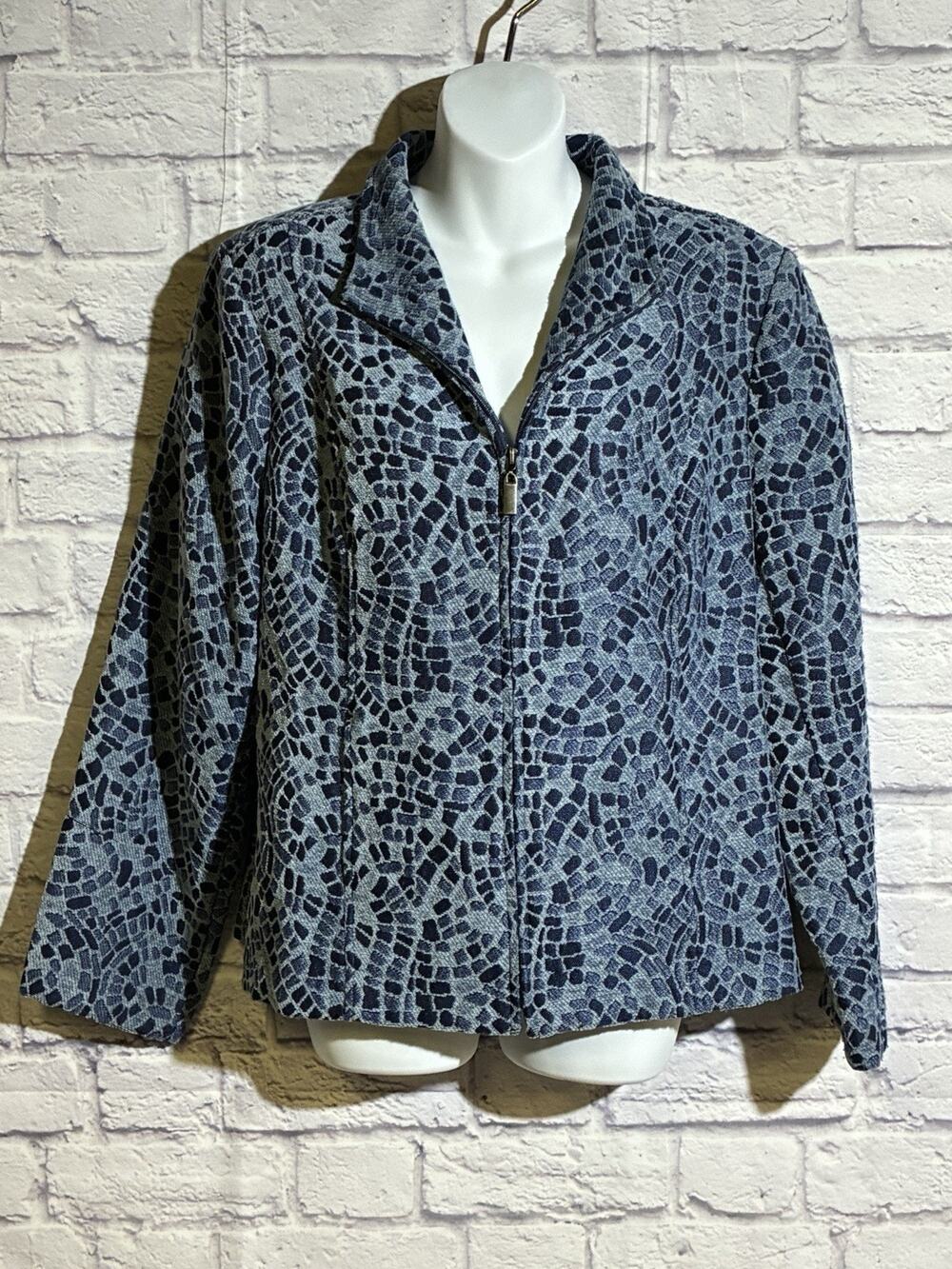 dressbarn XL Blue Tapestry Jacket Zip Front Textured Mosaic Artwear